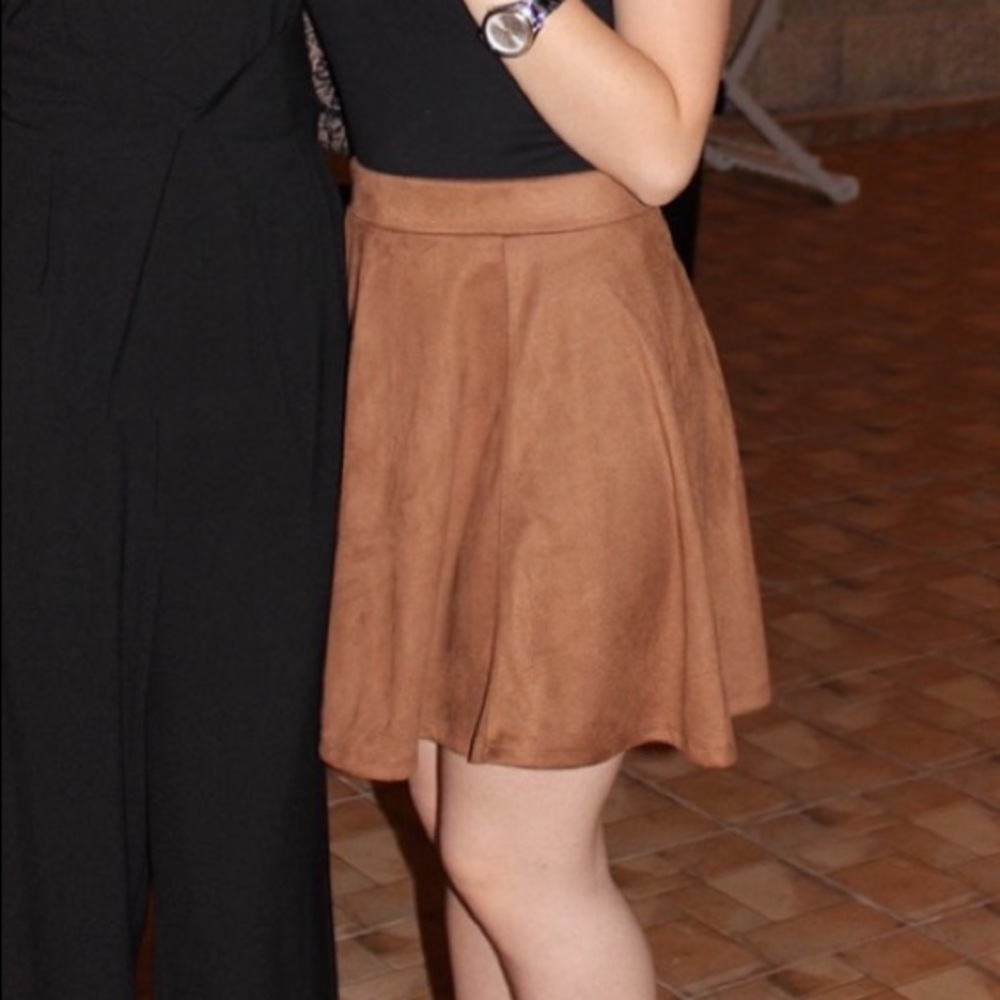 Tan H&M skirt